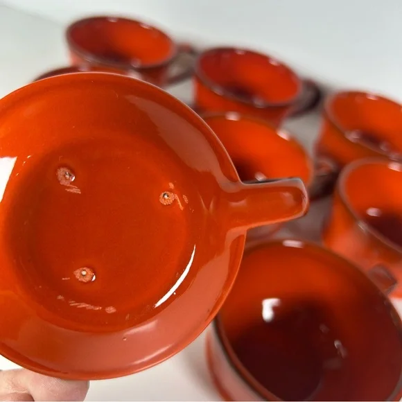Metlox by Poppytrail MCM Mid Century Red Rooster Set 8 Cups Rivets Vintage 1950 - Picture 4 of 7